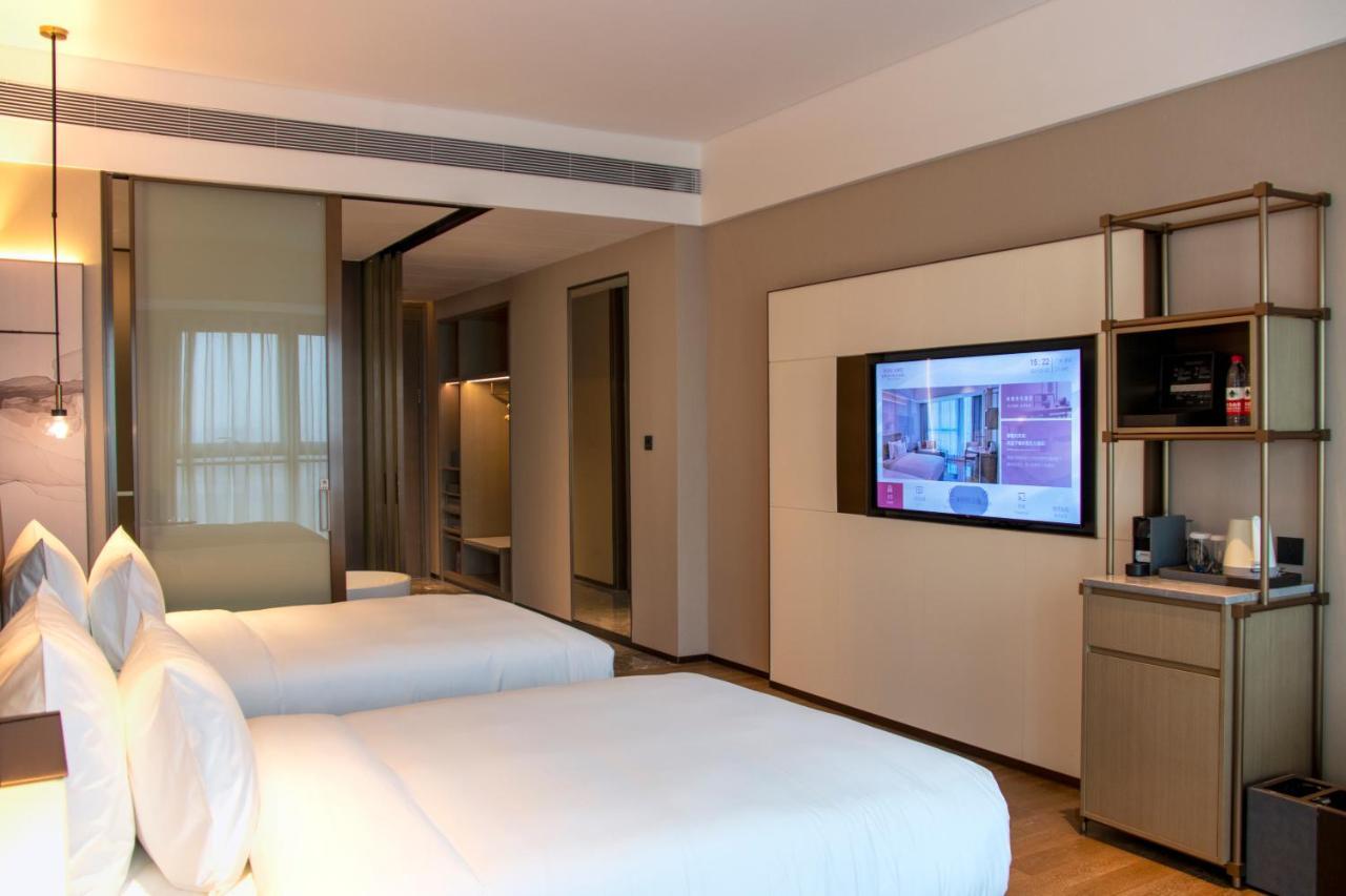 Guangzhou Pazhou Ln Dongfang Hotel 外观 照片