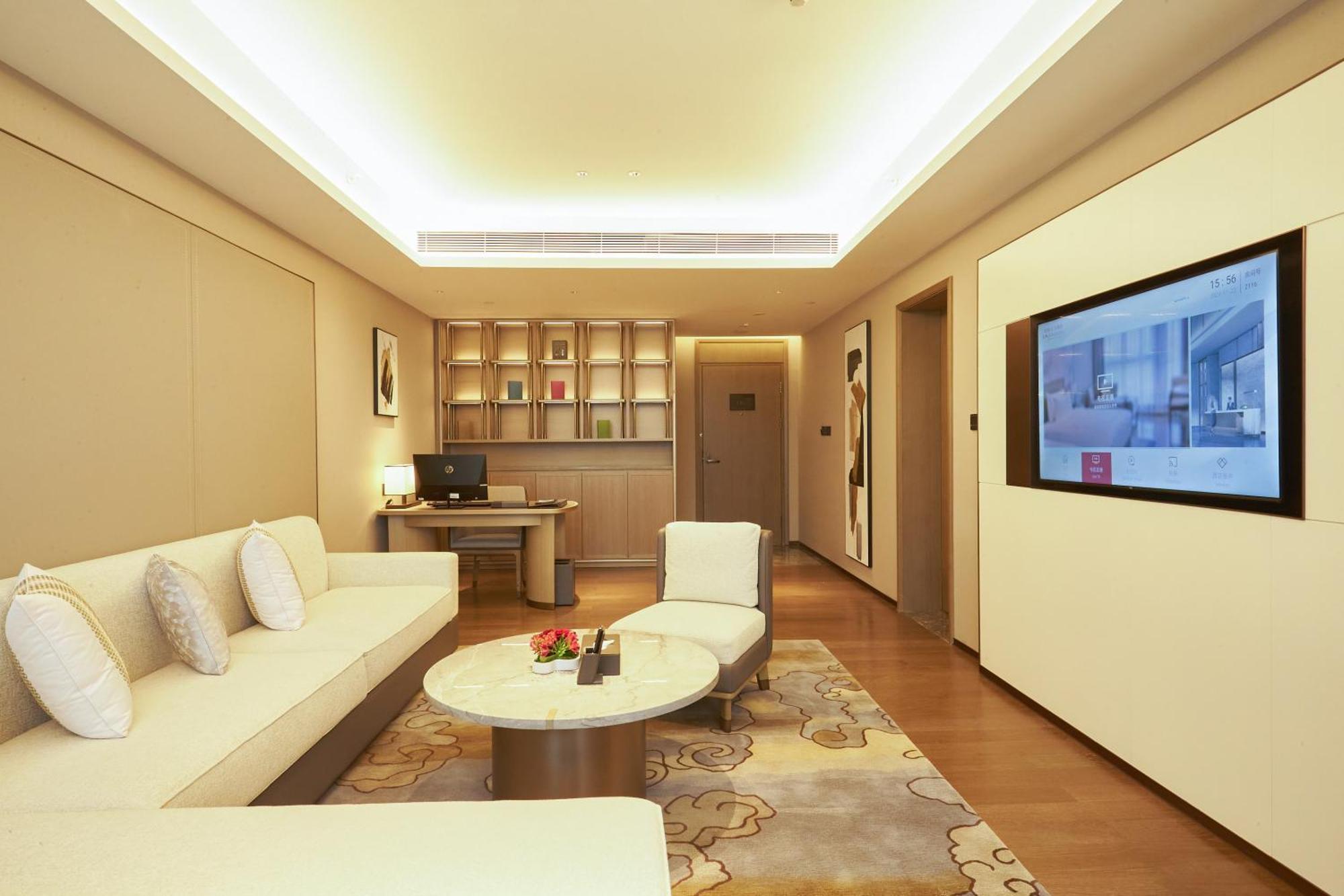 Guangzhou Pazhou Ln Dongfang Hotel 外观 照片