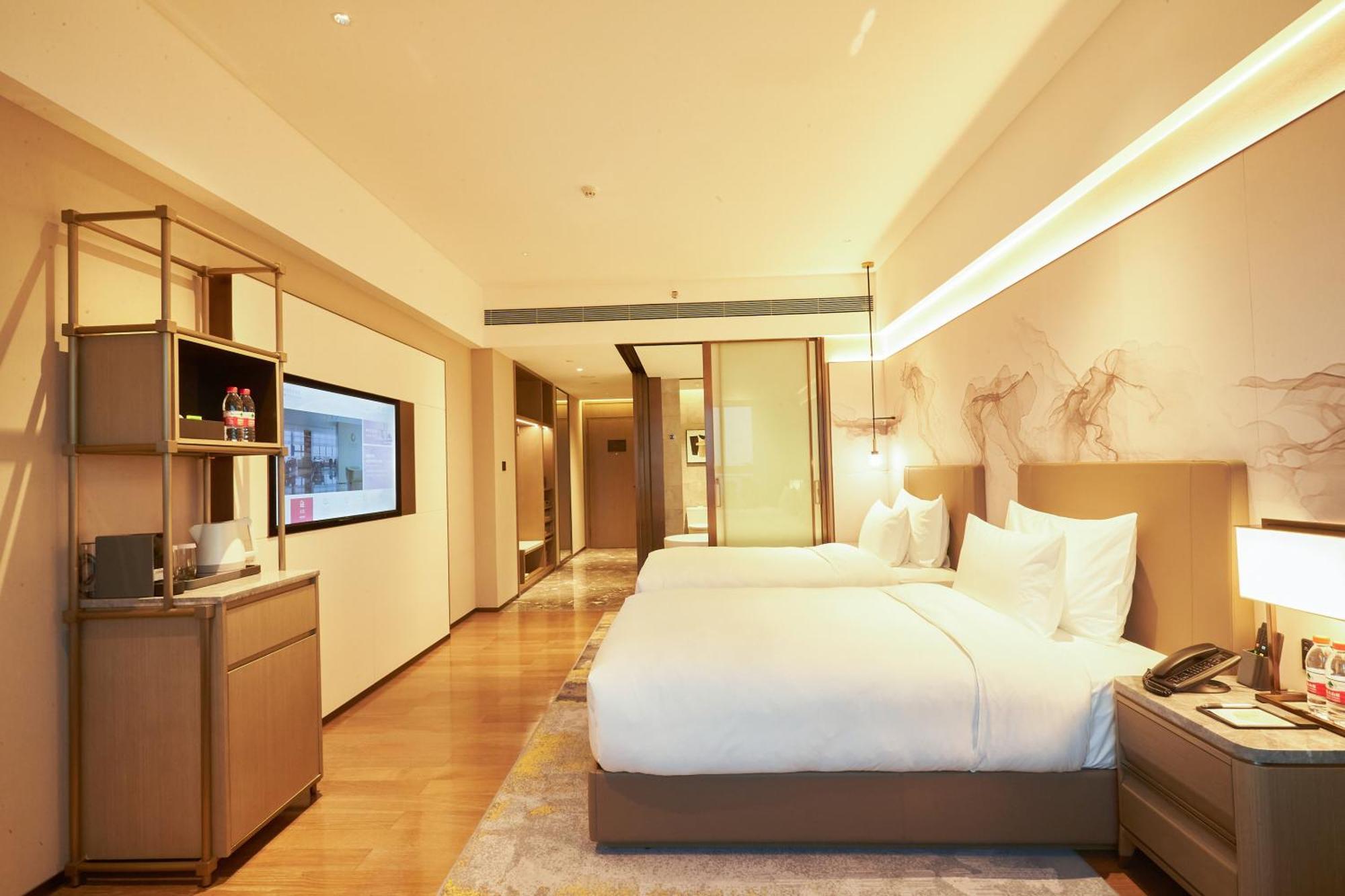 Guangzhou Pazhou Ln Dongfang Hotel 外观 照片