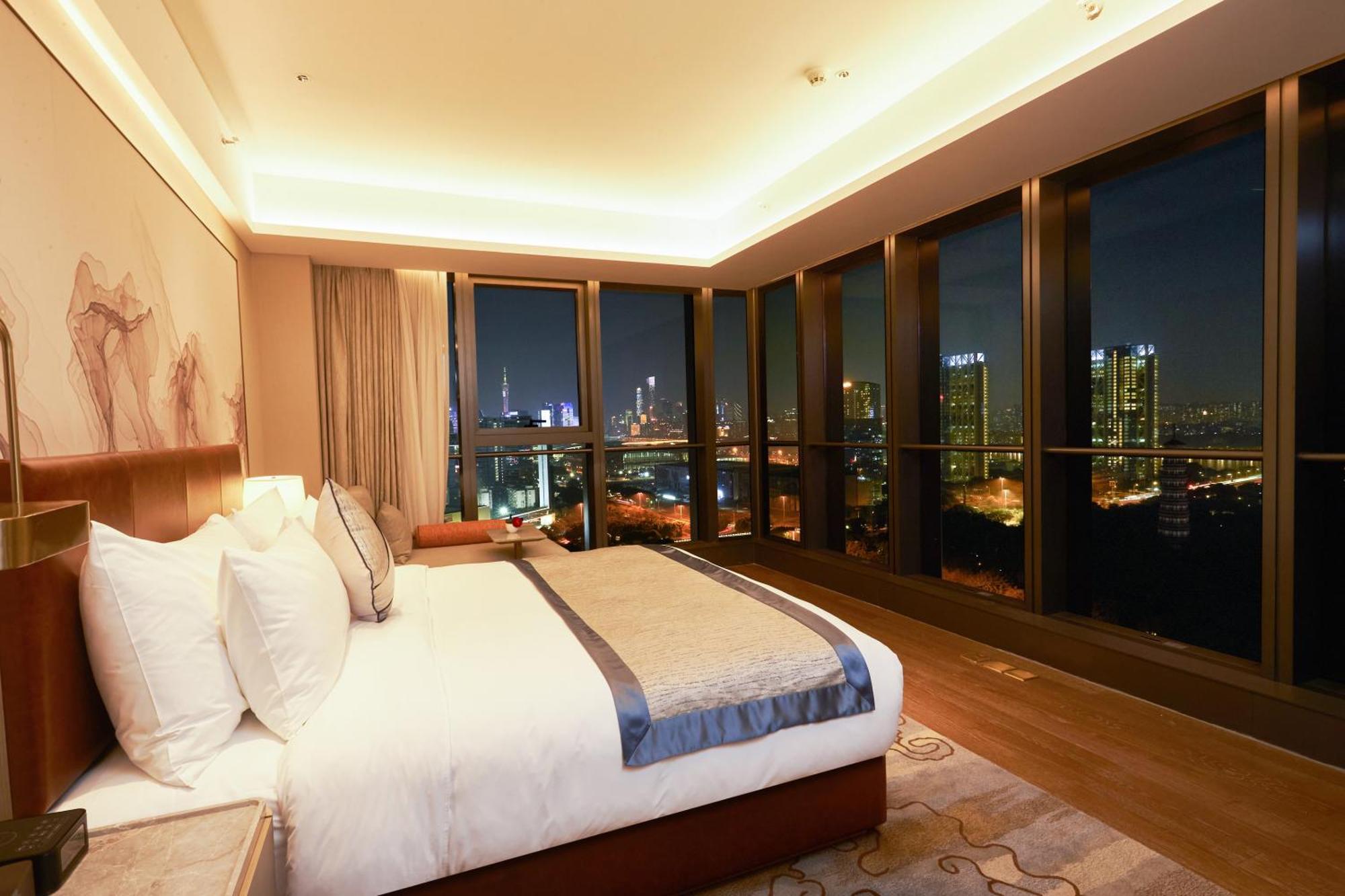 Guangzhou Pazhou Ln Dongfang Hotel 外观 照片