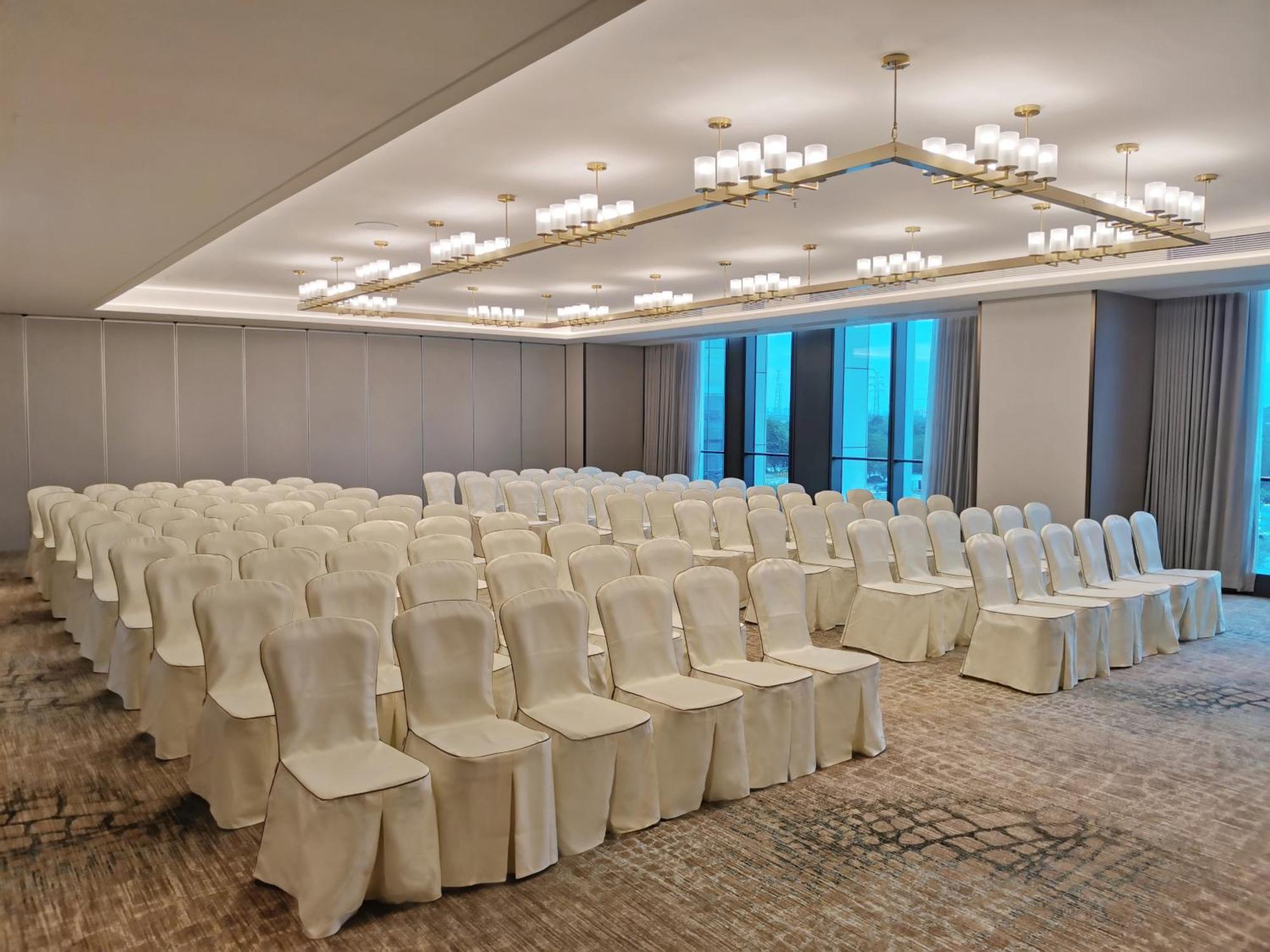 Guangzhou Pazhou Ln Dongfang Hotel 外观 照片