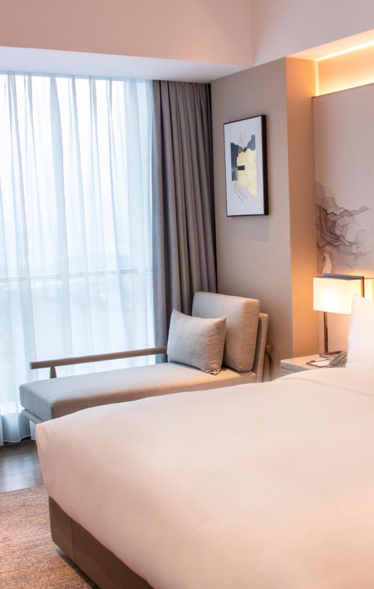 Guangzhou Pazhou Ln Dongfang Hotel 外观 照片